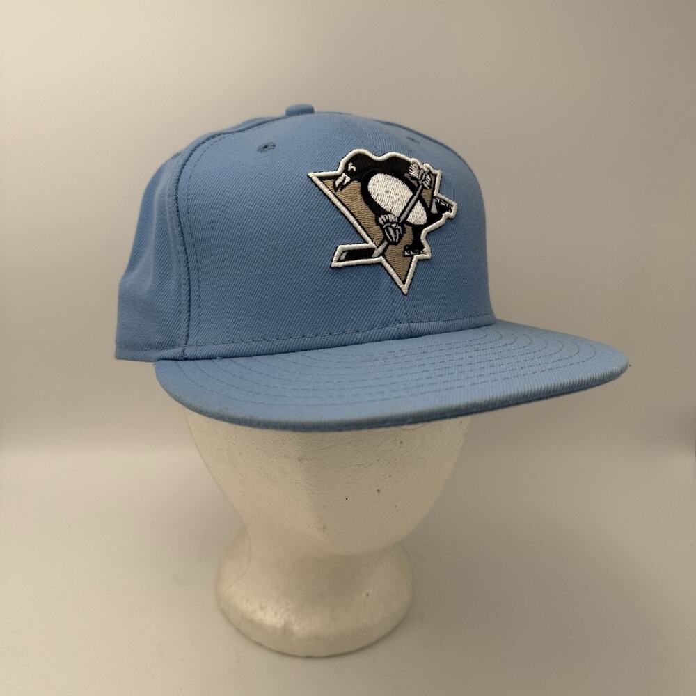 New Era Pittsburgh Penguins 59Fifty Fitted Hat NHL Size 7 1/2 Light Blue Winter